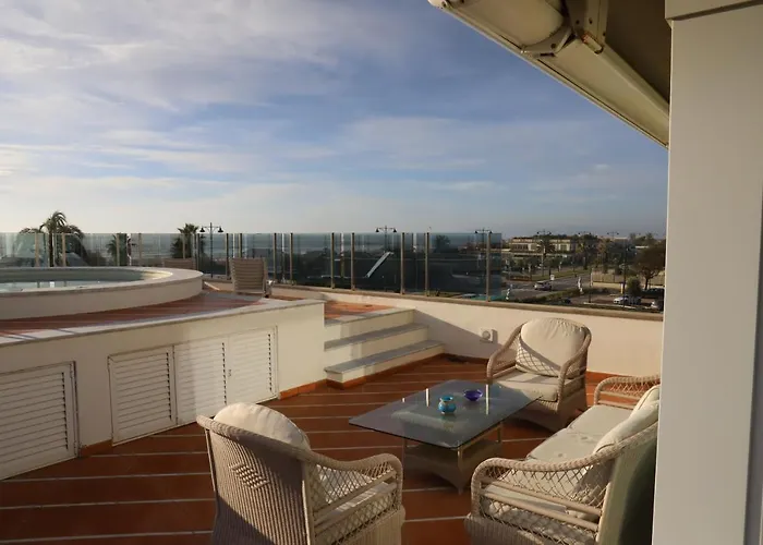 Casa Magniflex - Sea View Flat With Swimming Pool